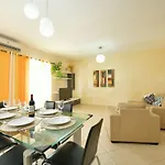 Gozo Spacious With Large Communal Pool Apartamento *