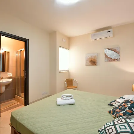 Apartamento Gozo Spacious With Large Communal Pool *