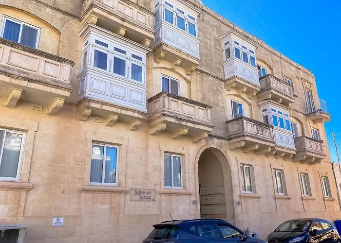 Gozo Spacious With Large Communal Pool Апартаменты Кала